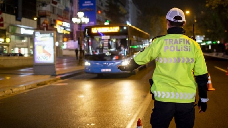 Sokağa çıkma kısıtlaması başladı