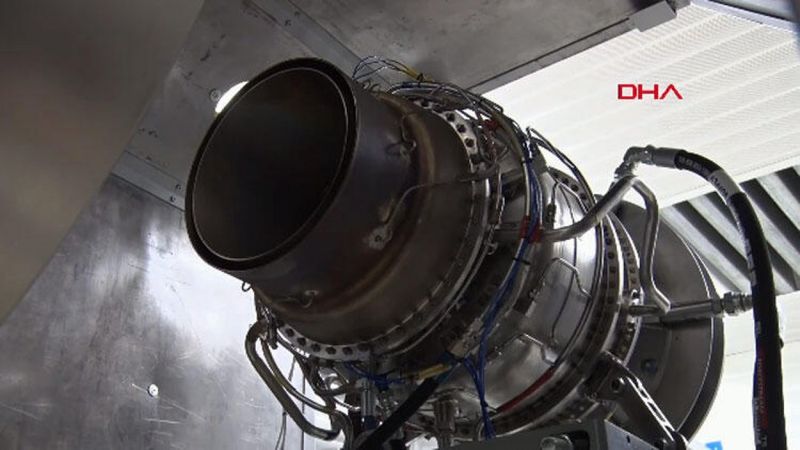 İlk yerli helikopter motoru TEİ-TS1400 teslim edildi