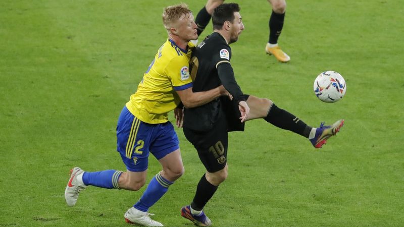 Barcelona, deplasmanda Cadiz'e yenildi