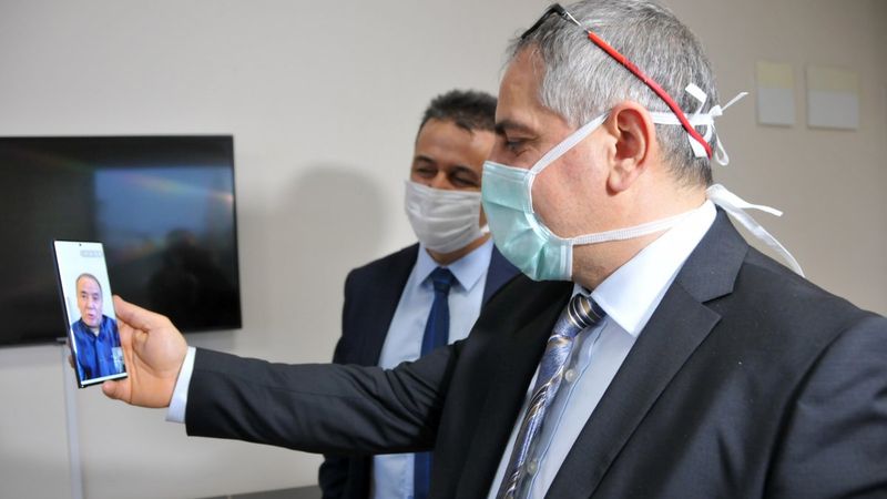 Muhittin Böcek'ten doktorlarına: Hakkınızı nasıl öderim bilmiyorum