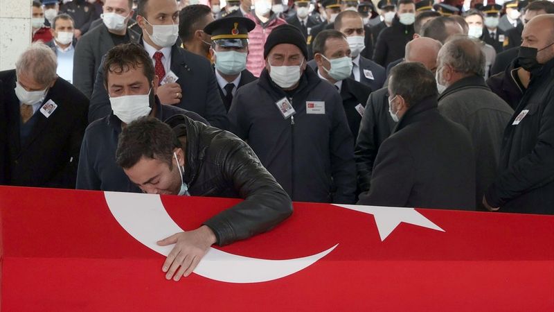 Şehit Jandarma Uzman Çavuş Oğuzhan Anar son yolculuğuna uğurlandı