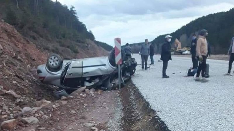 Kütahya’da otomobil takla attı: 2 ölü
