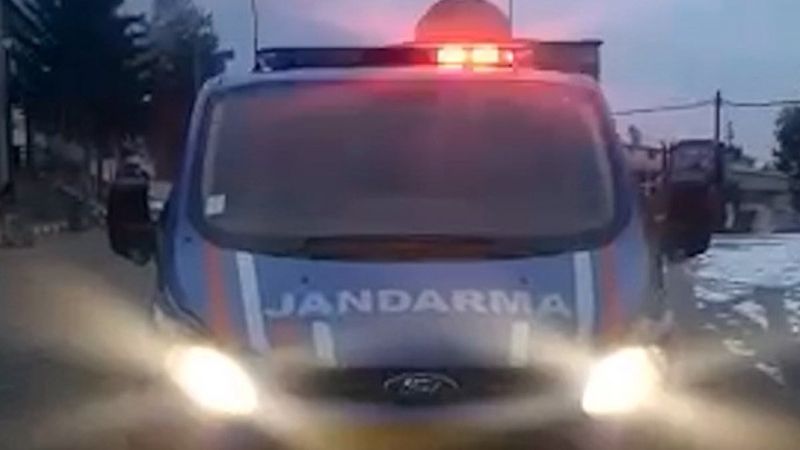 Gümüşhane'de Jandarma'dan köy köy gezip 'misafirliğe gitmeyin' uyarısı