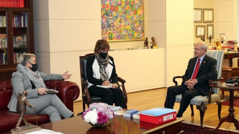 Kılıçdaroğlu, İrlanda'nın Ankara Büyükelçisi Sonya McGuinness'le görüştü