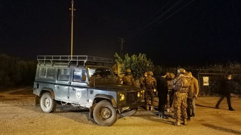 Mersin'de polise silahlı saldırıda bulunan gasp çetesi çökertildi