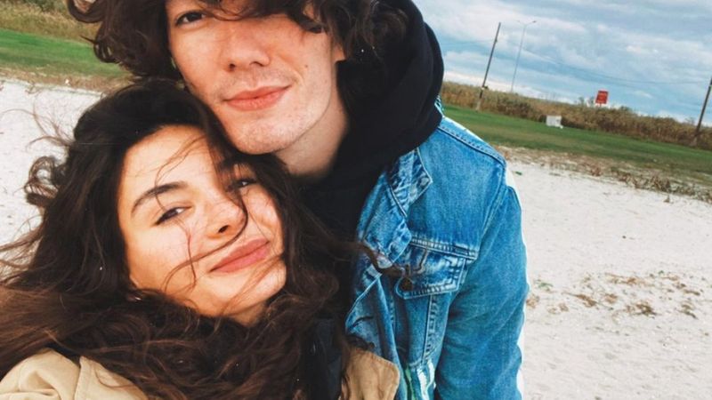 Ebru Şahin, sevgilisi Cedi Osman ile buluştu