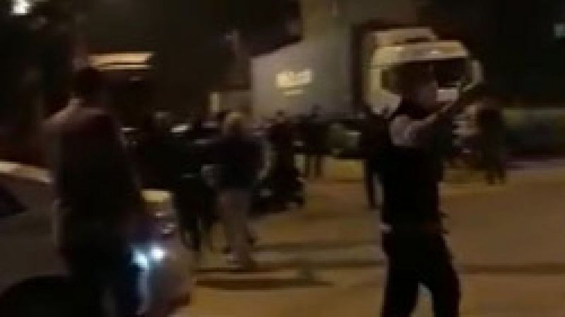 Mersin'deki kazada yardıma gelenlere küfreden sürücü linçten kurtuldu