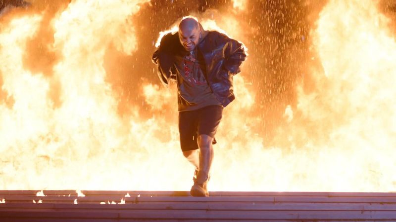 Rapçi Tepki, klip çekimi sırasında yaralandı