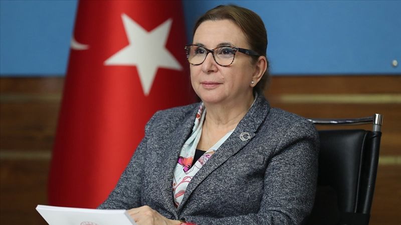 Ruhsar Pekcan: Türk mallarının demir yolu üzerinde Çin’e 13 günde ulaşmasının gururunu yaşıyoruz