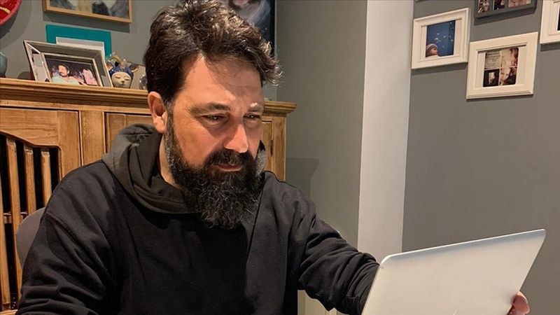 Oyuncu Bülent İnal, Yılın Fotoğrafları'nı oyladı