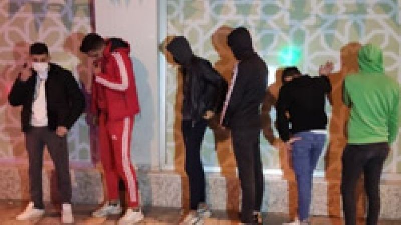 Denizli'de 6 kişiyle kaçmaya çalışan taksi şoförü yunus timlerine takıldı