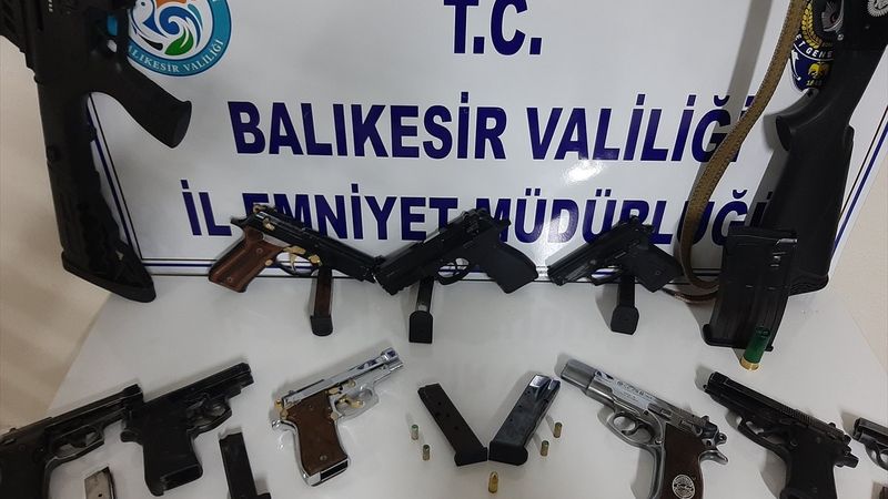 Balıkesir'de yılbaşı gecesi 4 mahalleye operasyon