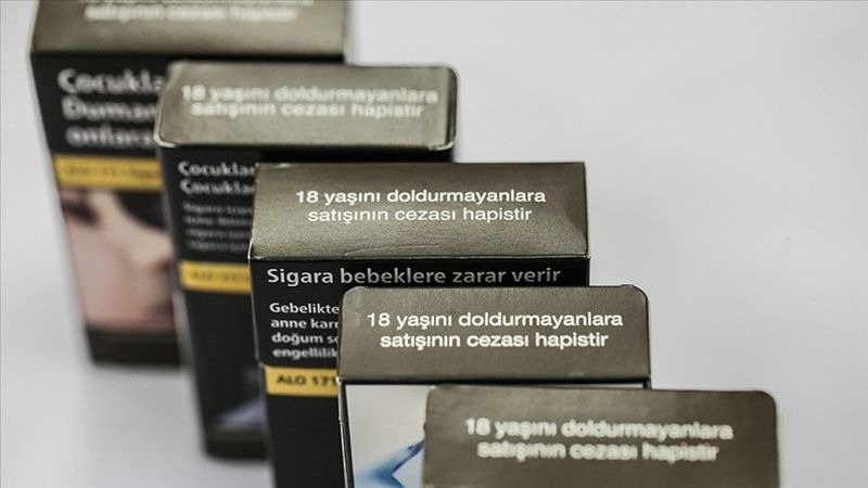Sigara paketlerindeki uyarılar bandrolle kapatılmayacak