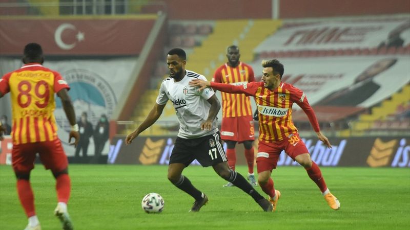 Beşiktaş Kayserispor'u 2 golle yenerek lider oldu