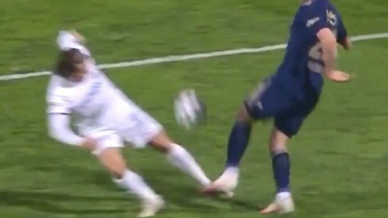 Fenerbahçelilerin penaltı beklediği pozisyon