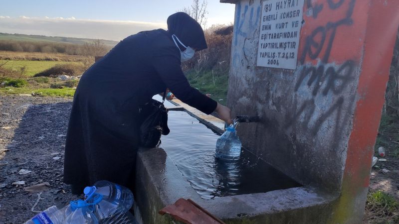 İstanbul’da 30 saatlik su kesintisi öncesi su telaşı