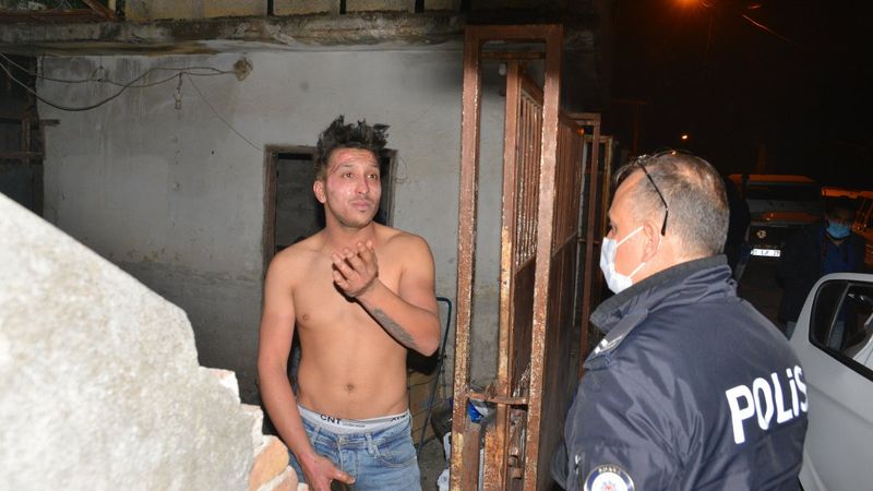 Adana’da otomobildeki çakmak gazı patladı