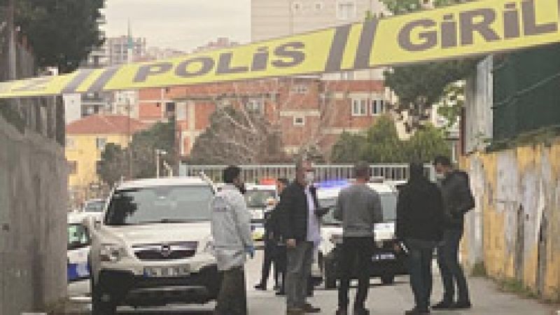 Pendik'te plakasında 'Maşallah' yazan araçla 350 bin lira gasbettiler