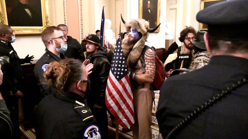 ABD basınında Kongre baskını: Bozguncuların işgali