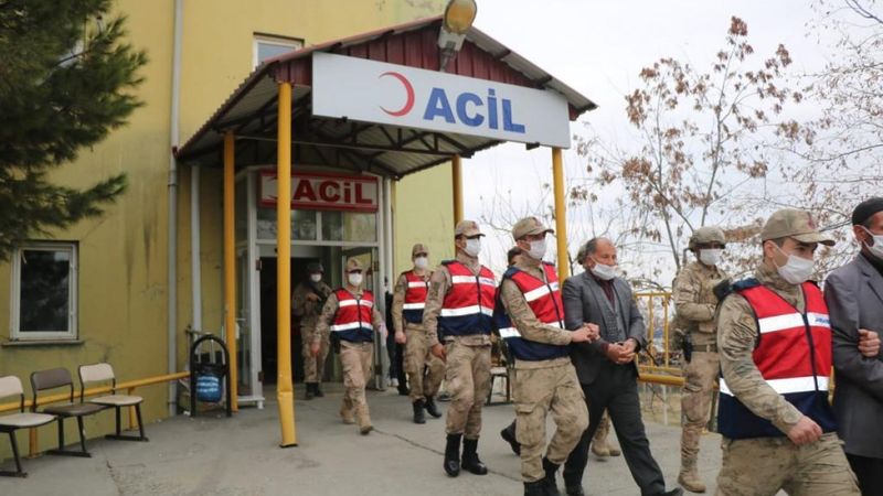 Diyarbakır'da PKK'ya yardım yapanlara operasyon: 6 tutuklama