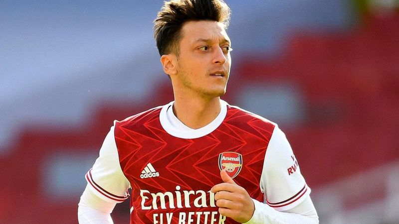 Mesut Özil'in en güzel gol ve asistleri