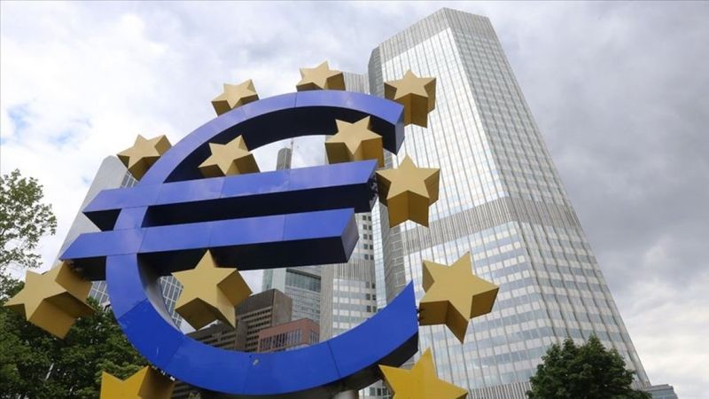 Euro Bölgesi'nin yıllık enflasyonu aralıkta sıfırın altında
