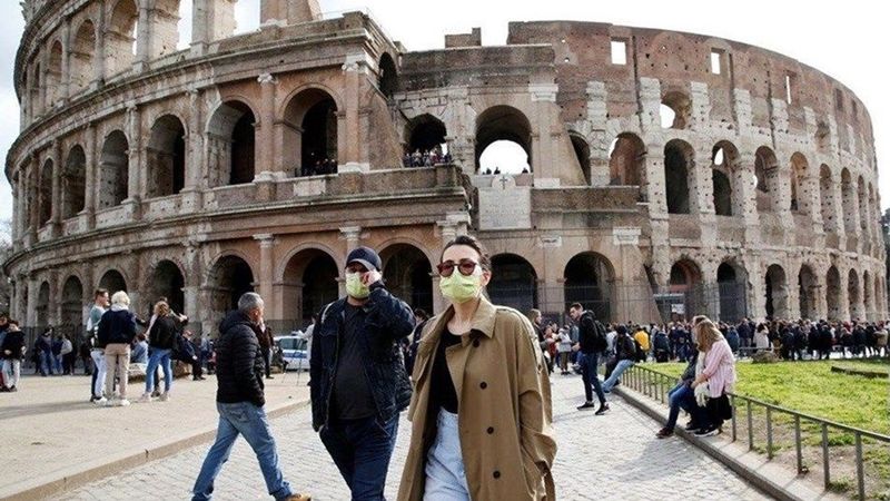 İtalya'da son 24 saatte koronavirüse bağlı 524 ölüm