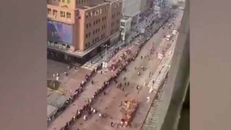 Pekin’de PCR testi kuyruğu