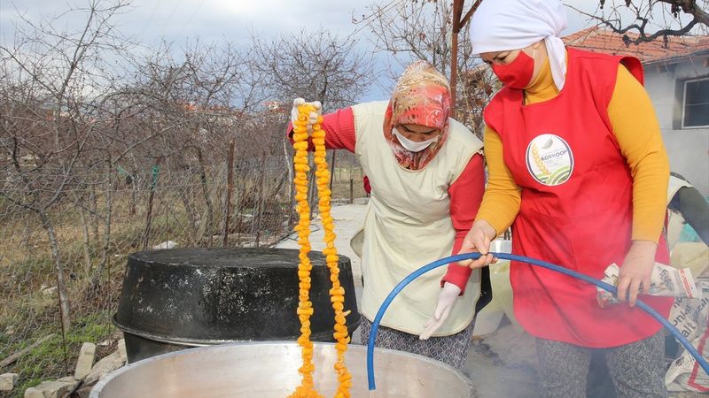 Antalya'nın simgesi turunçlar sofraları süsleyecek