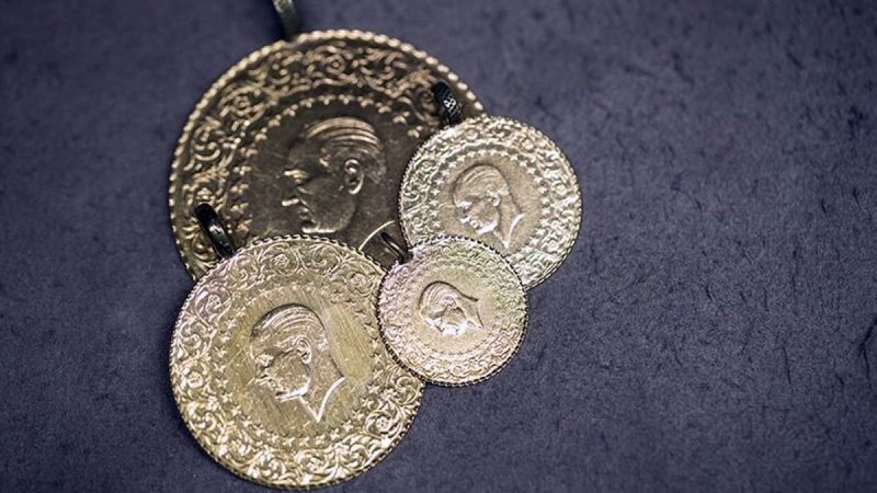 Petrol fiyatları yükseldi, altın düştü