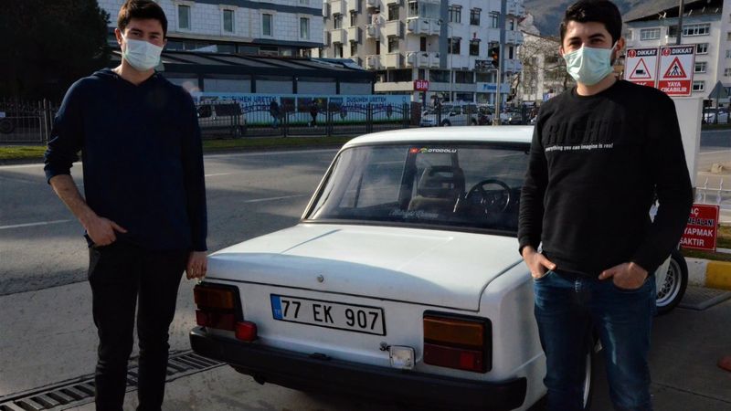 Ordulu iki mühendislik öğrencisi hurda aracı 15 bin liraya yeniledi