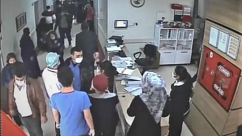 Şanlıurfa’da güvenlik görevlisi hasta yakınlarından dayak yedi
