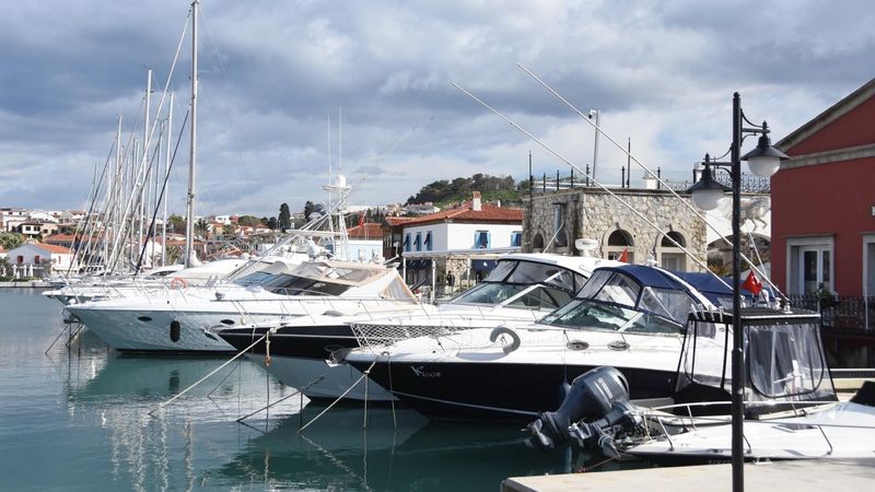 Hırsızlık çetesi, İstanbul ve İzmir' deki lüks teknelere dadandı