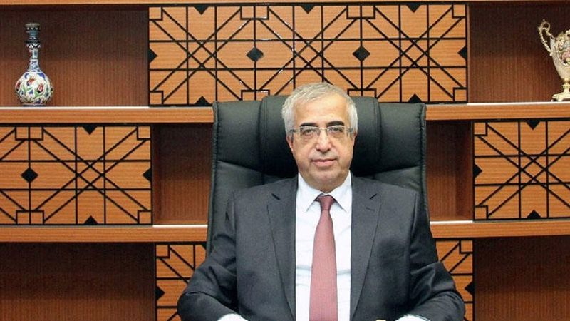 Bülent Şengörür kimdir? Kırklareli Üniversitesi Rektörü Prof. Dr. Bülent Şengörür kaç yaşında?