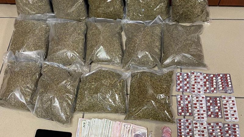 İstanbul'da uyuşturucu operasyonu: 25 şüpheli gözaltında