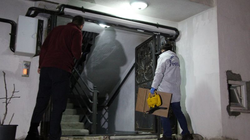 Denizli'de eşi tarafından bıçaklanan kadın ağır yaralandı