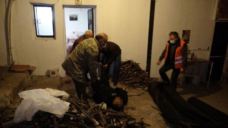 Samsun'da ağabeyini bıçakladı, kalp masajıyla kurtaramadı