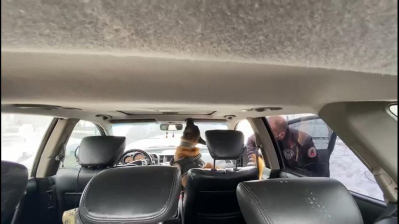 Muş’ta baldızının otomobiliyle uyuşturucu taşırken yakalandı