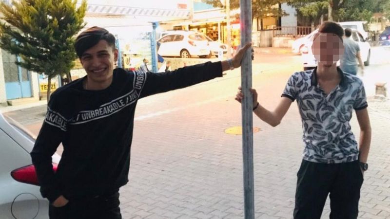 Esenyurt’ta küfürleşme kavgası ettiği çocukluk arkadaşını öldürdü