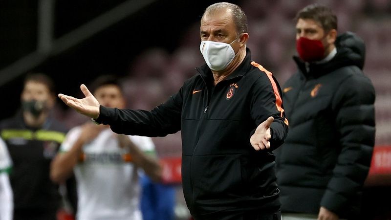 Fatih Terim: Abdulkadir Bitigen'in lehimize penaltı vermesini beklemiyoruz