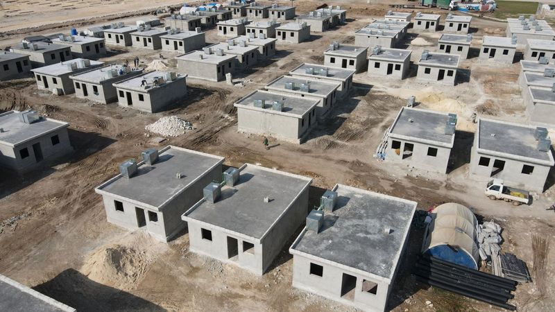 İHH, İdlib'de 'Yaşam Evleri' projesiyle briket evler inşa edecek