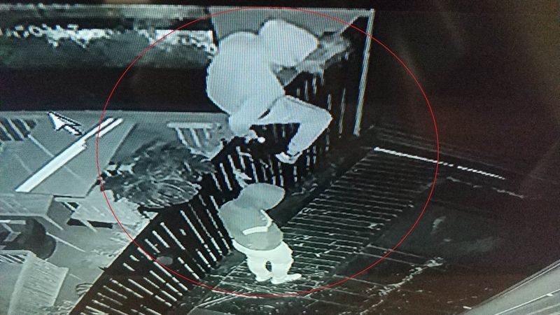 Samsun'da, 'sadece baklava yedim' diyen hırsızın foyasını kameralar ortaya çıkardı