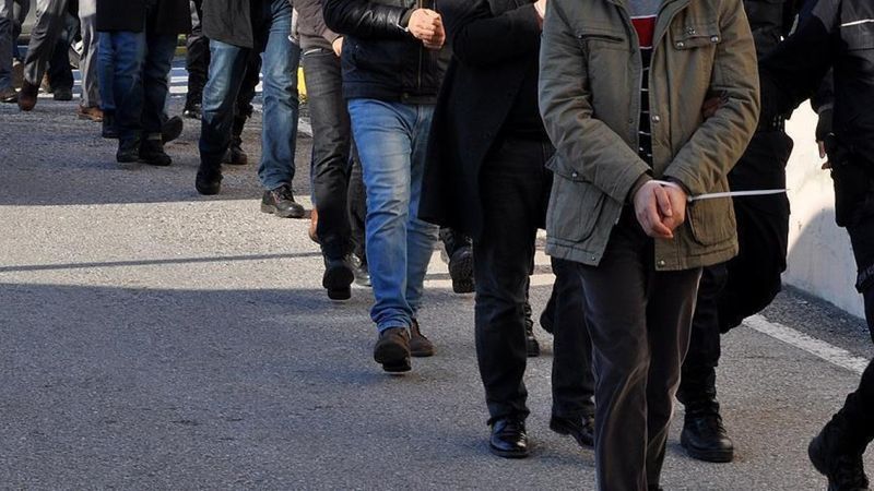 6 ilde süren terör soruşturmasında 42 kişi gözaltına alındı