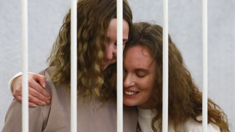 Belarus'ta protesto görüntüsü çeken gazetecilere hapis cezası verildi