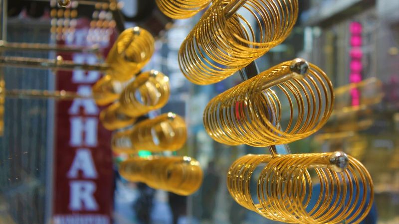 Samsun'da kuyumcular altın düşüşlerinde panik yapılmaması için uyarıyor