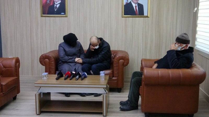 Mardin'de ikna çalışmaları sonucu teslim olan terörist ailesiyle buluşturuldu