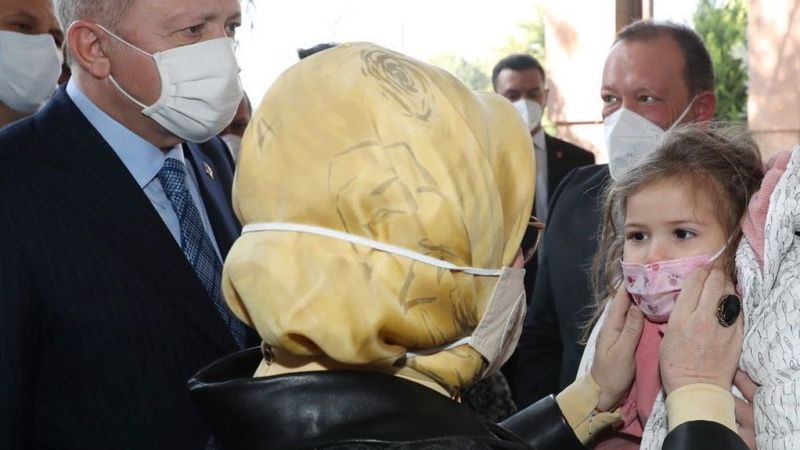 Emine Erdoğan 'Ayda’yı paylaştı: Sağlıklı görmekten mutluluk duydum