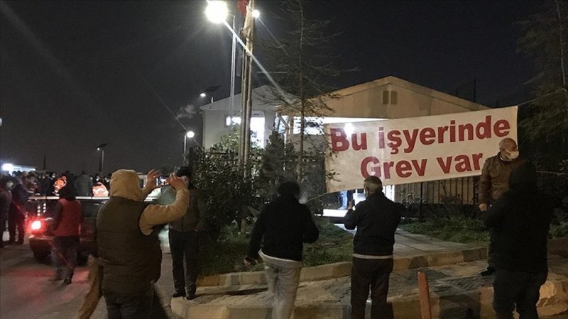 Maltepe Belediyesi'nde işçiler greve başladı