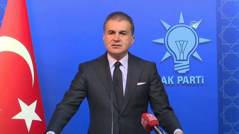 AK Parti Sözcüsü Ömer Çelik'ten mezarları tahrip edenlere sert tepki