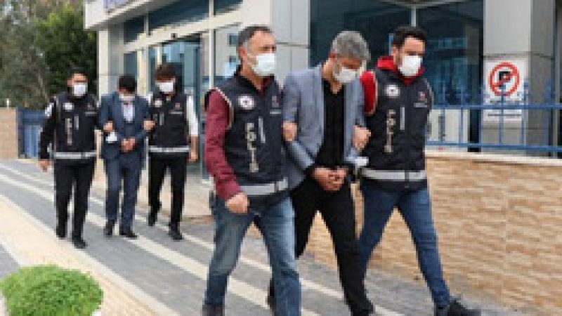 Alanya’da tapu dolandırıcıları suçüstü yakalandı